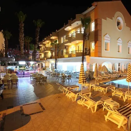 Hotel Fidan 3*